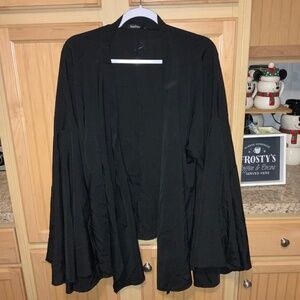 Women’s Boohoo Flare Sleeve Preowned Size 18